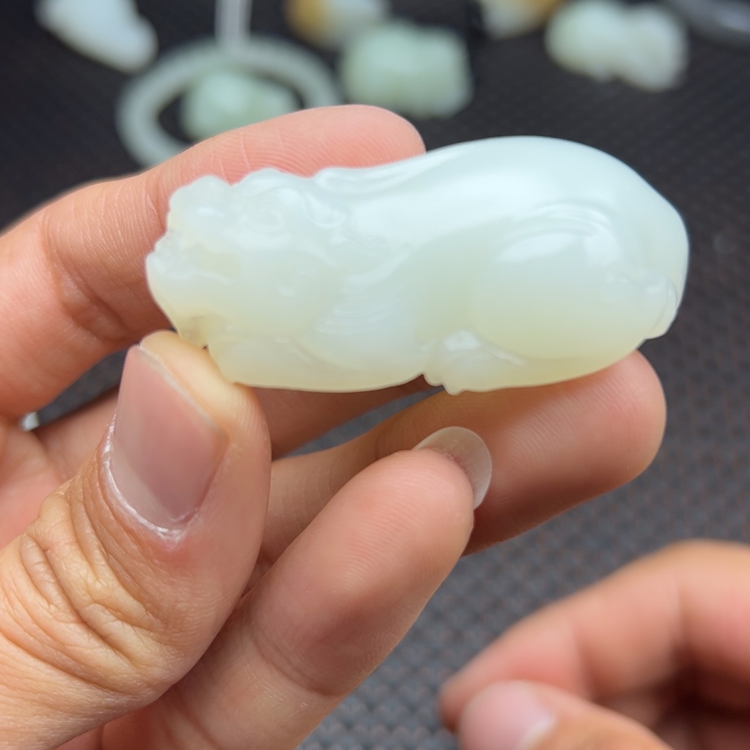 和田玉挂件未镶嵌