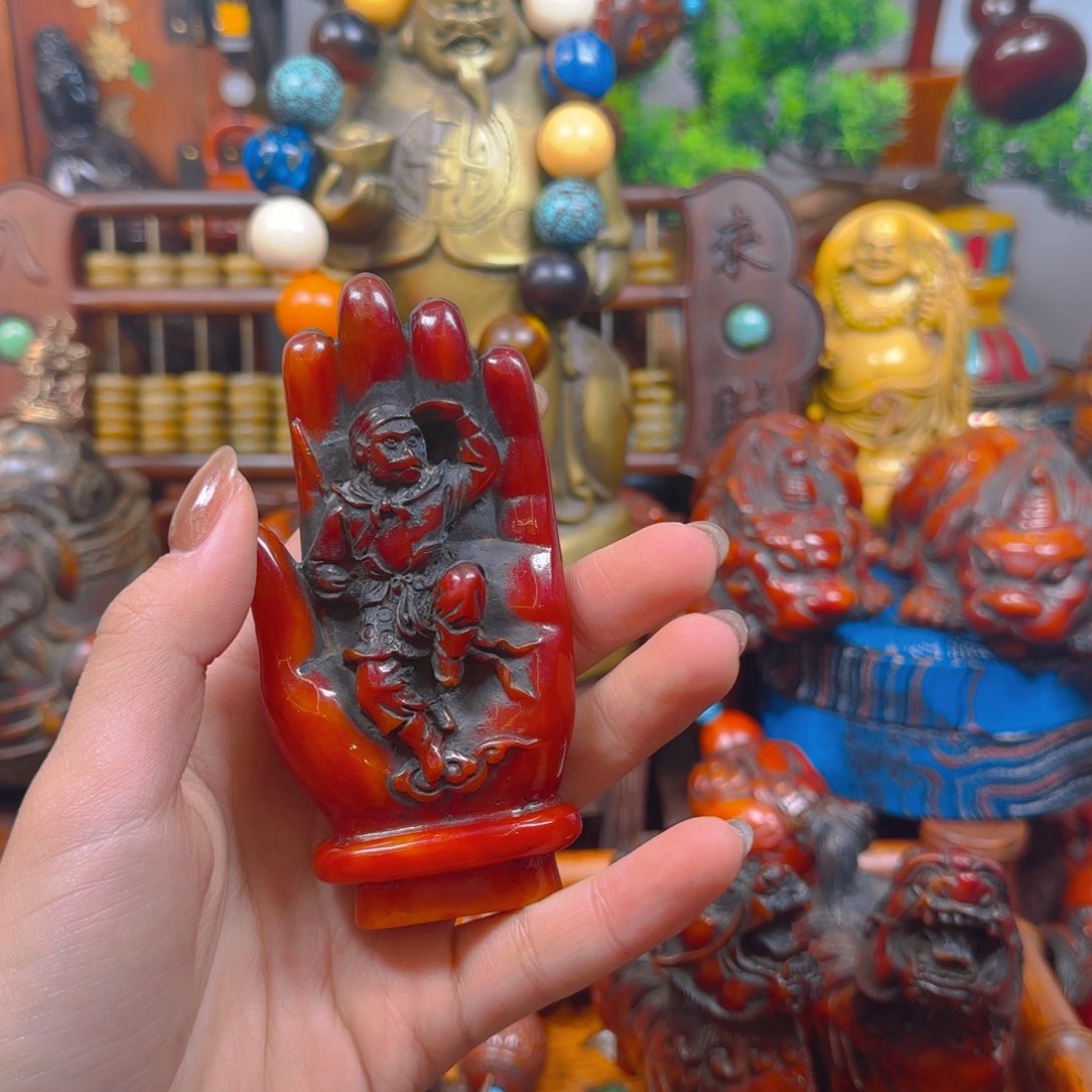 琥珀裸石未镶嵌手把