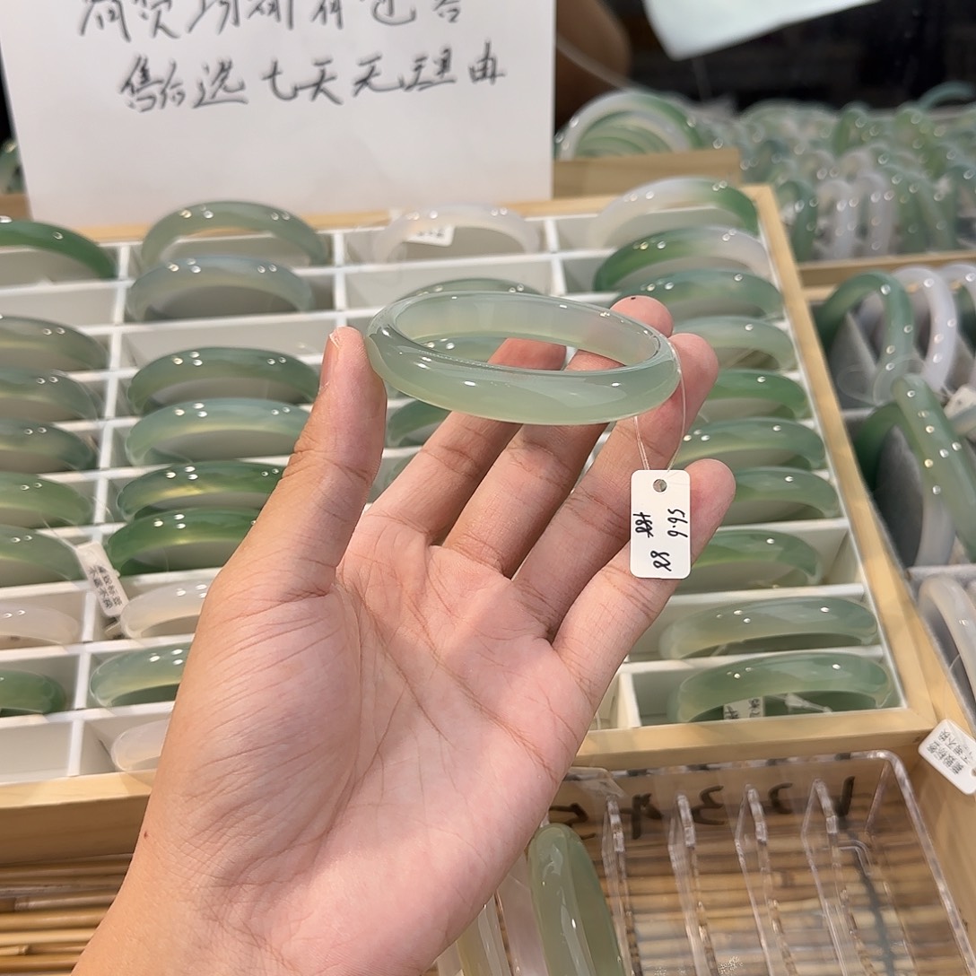 手镯玛瑙/玉髓未镶嵌圈口56.6