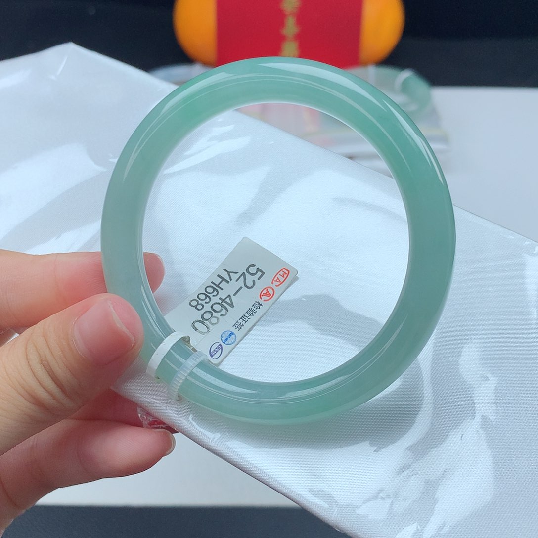 翡翠手镯未镶嵌天然翡翠16号