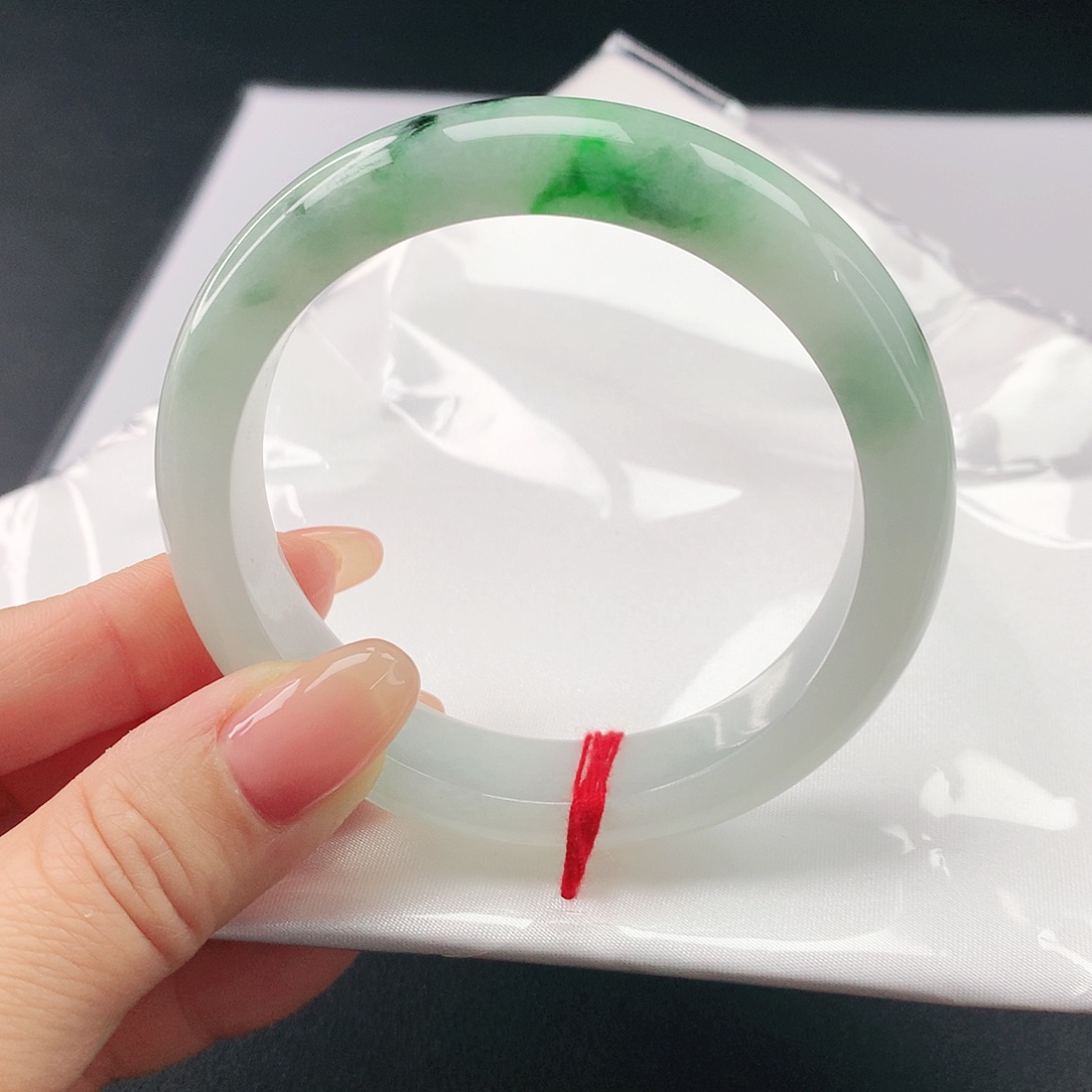 翡翠手镯未镶嵌翡翠366