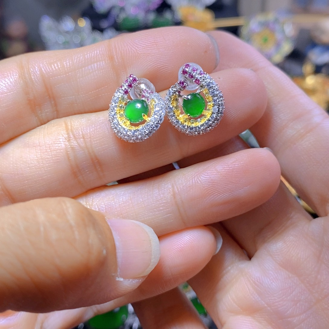 翡翠耳钉银S925镶嵌天然翡翠