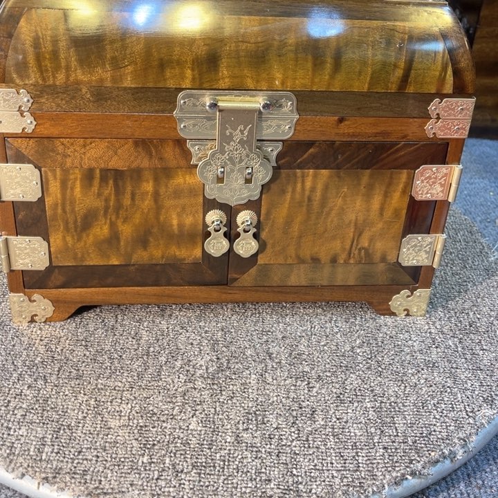 乌木类成套家具嫦娥奔月