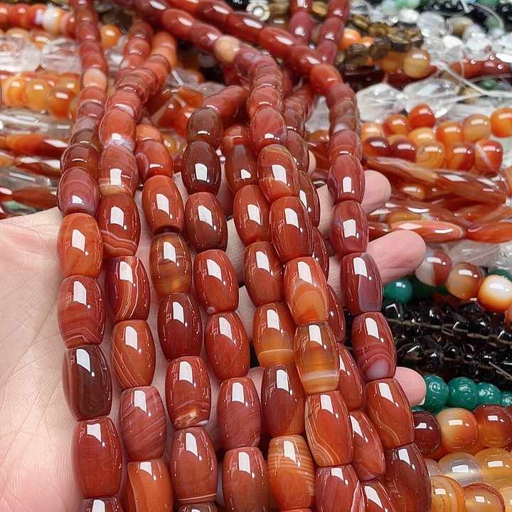 玛瑙/玉髓珠宝半成品未镶嵌一条13x19mm红玛瑙桶珠