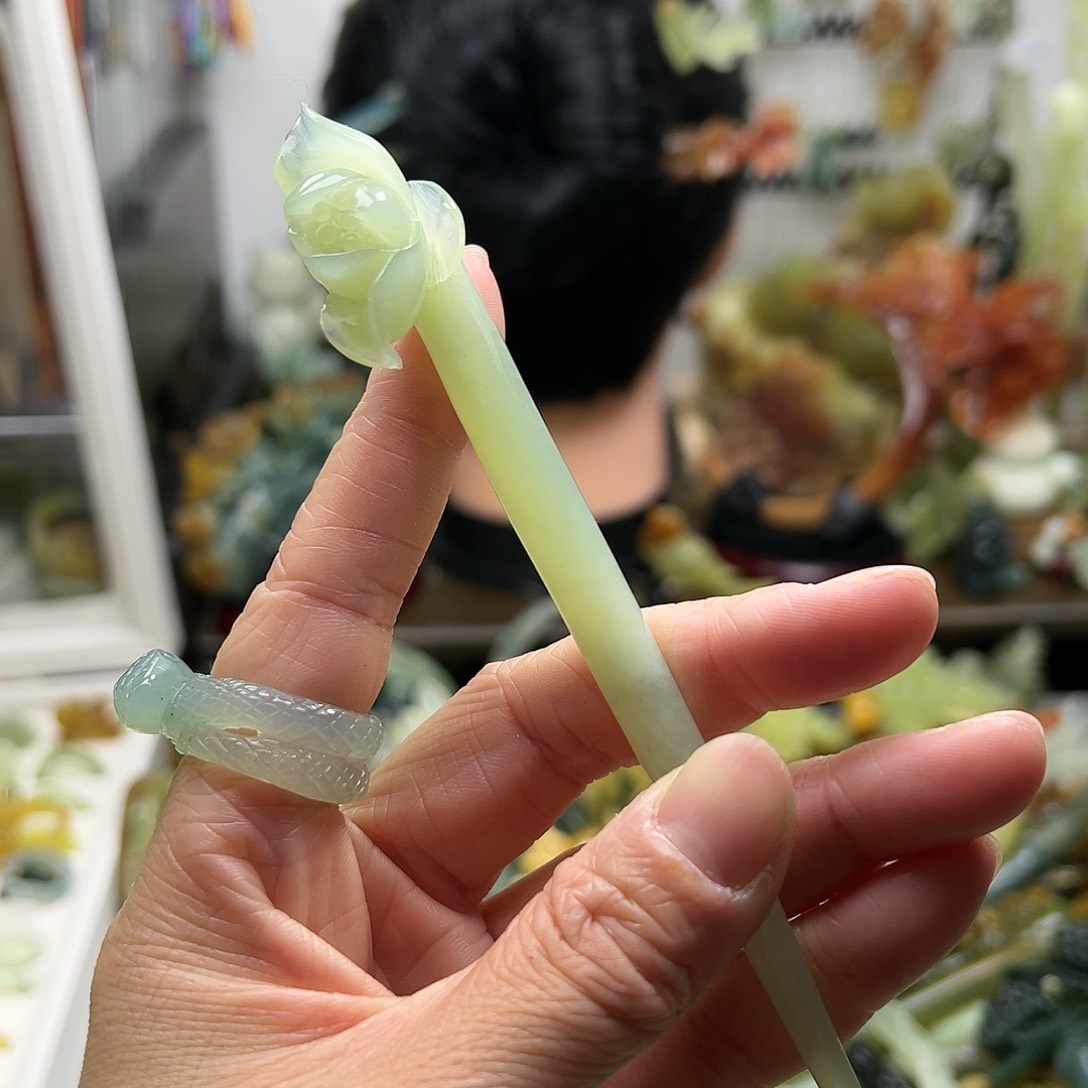 蛇纹石玉发饰合金