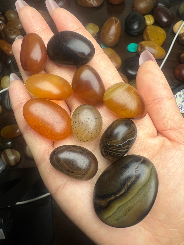 马达加斯加冰彩画面石(雨花石）直播随单拍付链接 仅供参考