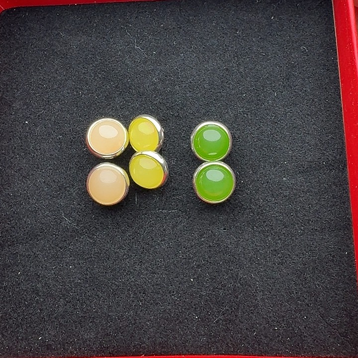 未镶嵌和田玉耳饰