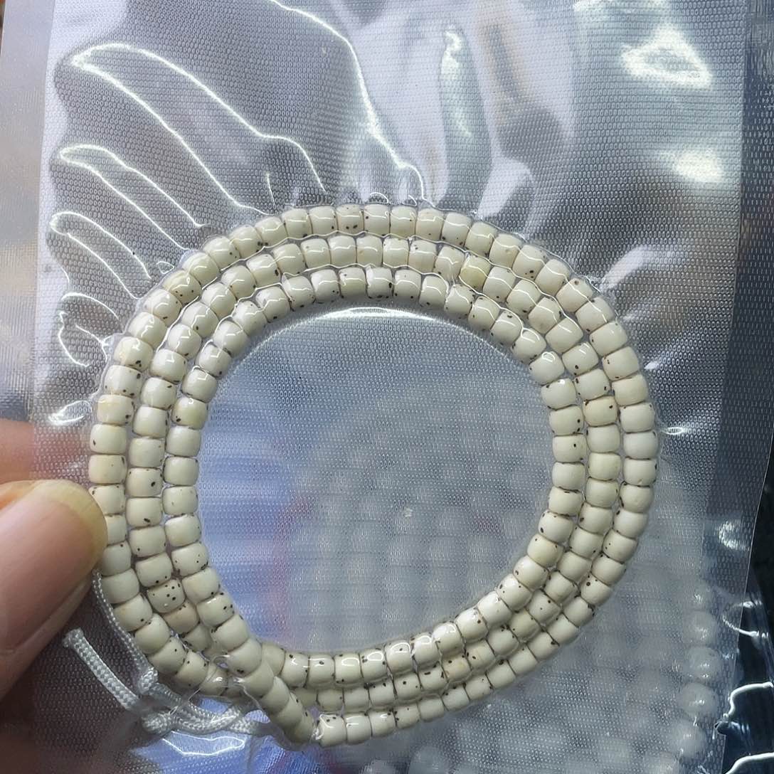 星月菩提吊坠4 5直切原白