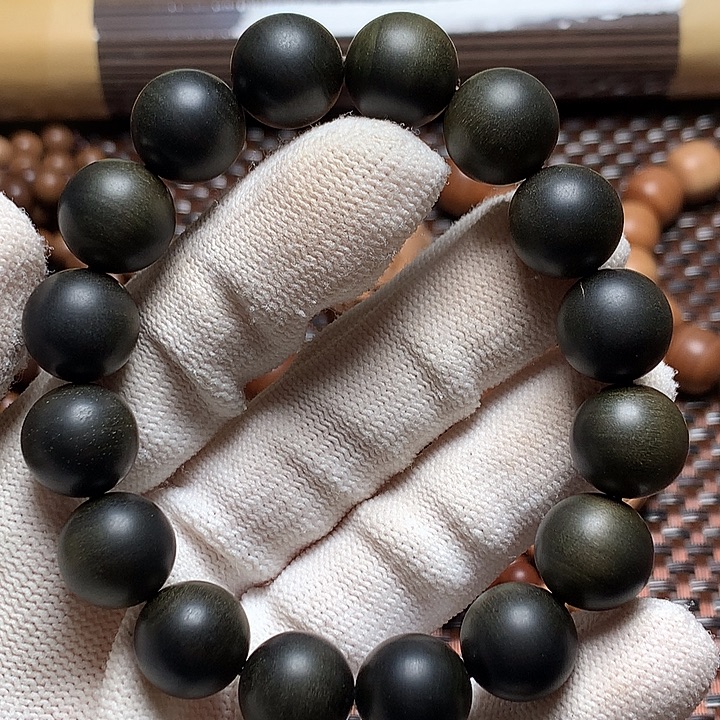 檀香木手串/手链1.4阴沉瑕疵处理价