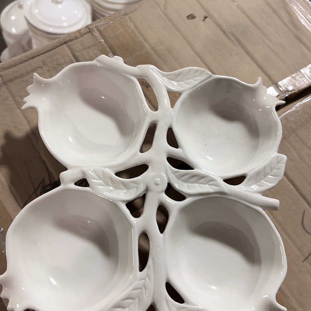 盘四格石榴工厂库存微瑕产品