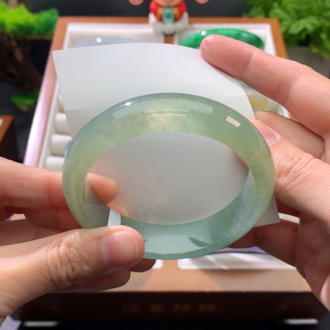 翡翠未镶嵌手镯闪购 11