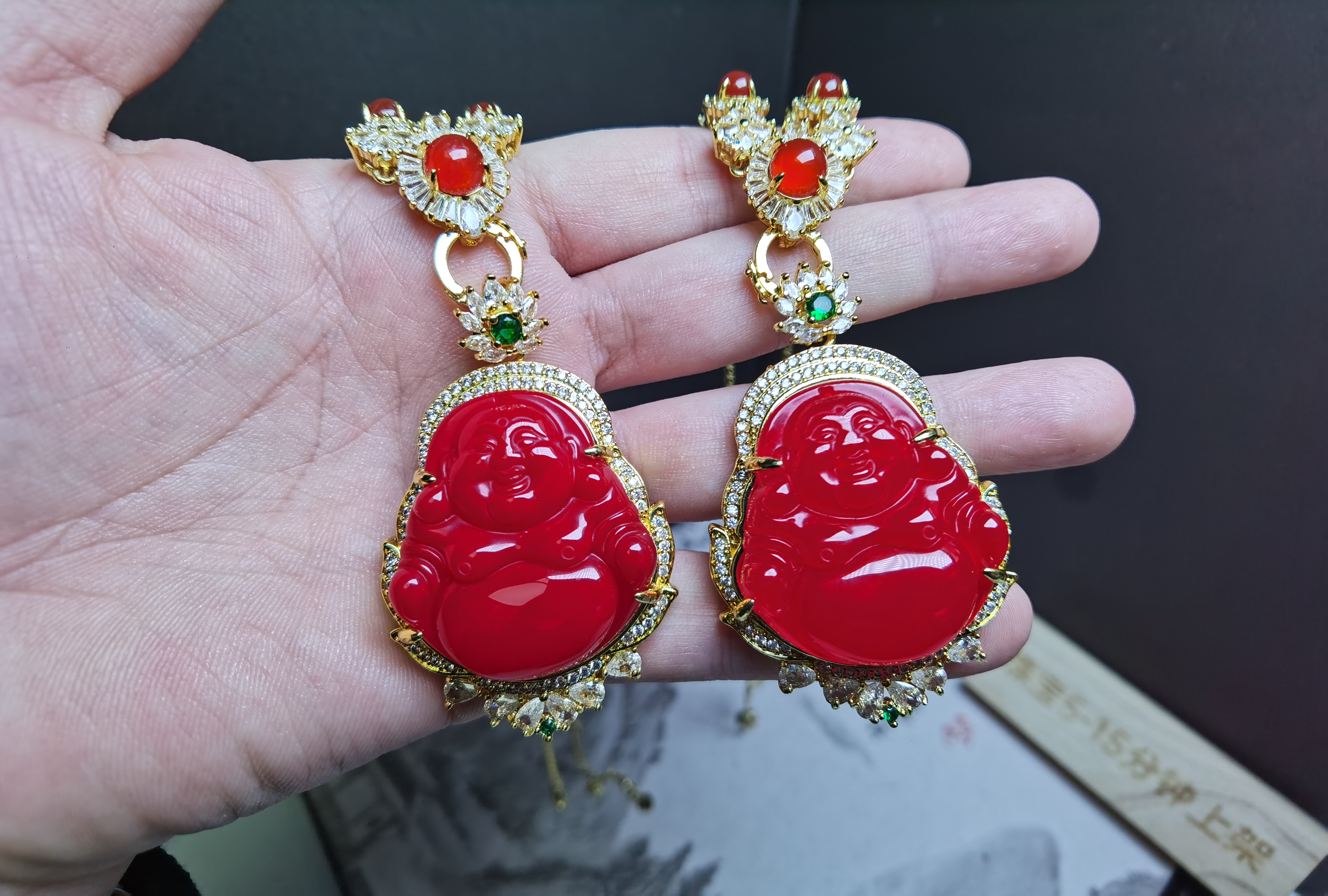 ST7721【福嘟嘟】沁血牛黄宝红玛瑙佛公吊坠-配链子-多样性只发一件