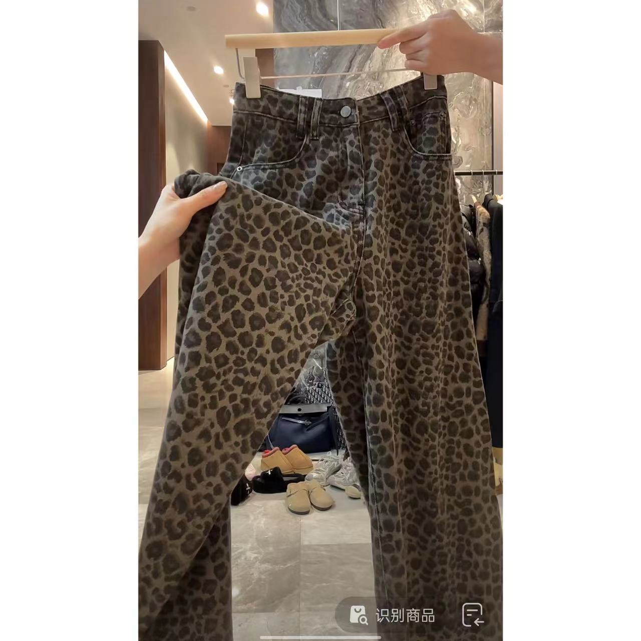 徐秋阳    风豹 百搭时尚休闲设计感显瘦显白豹纹牛仔裤7929-