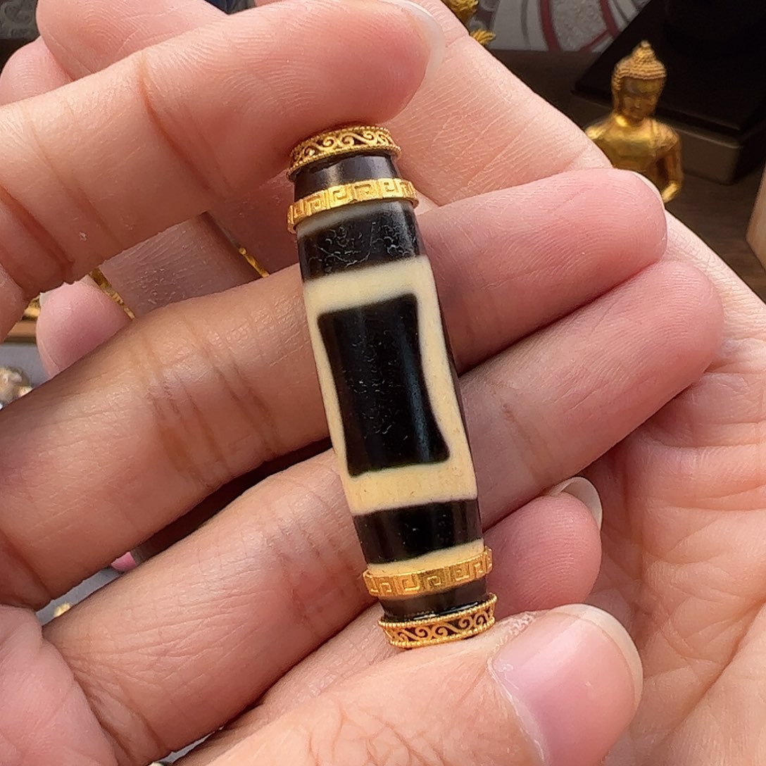 【闪购商品】玛瑙项圈18K金镶嵌一个