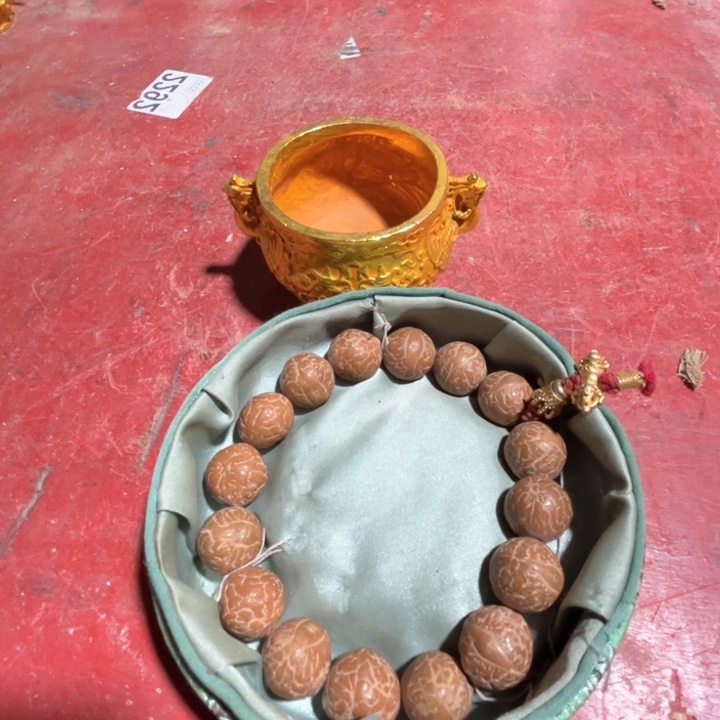 滴血莲花菩提手串