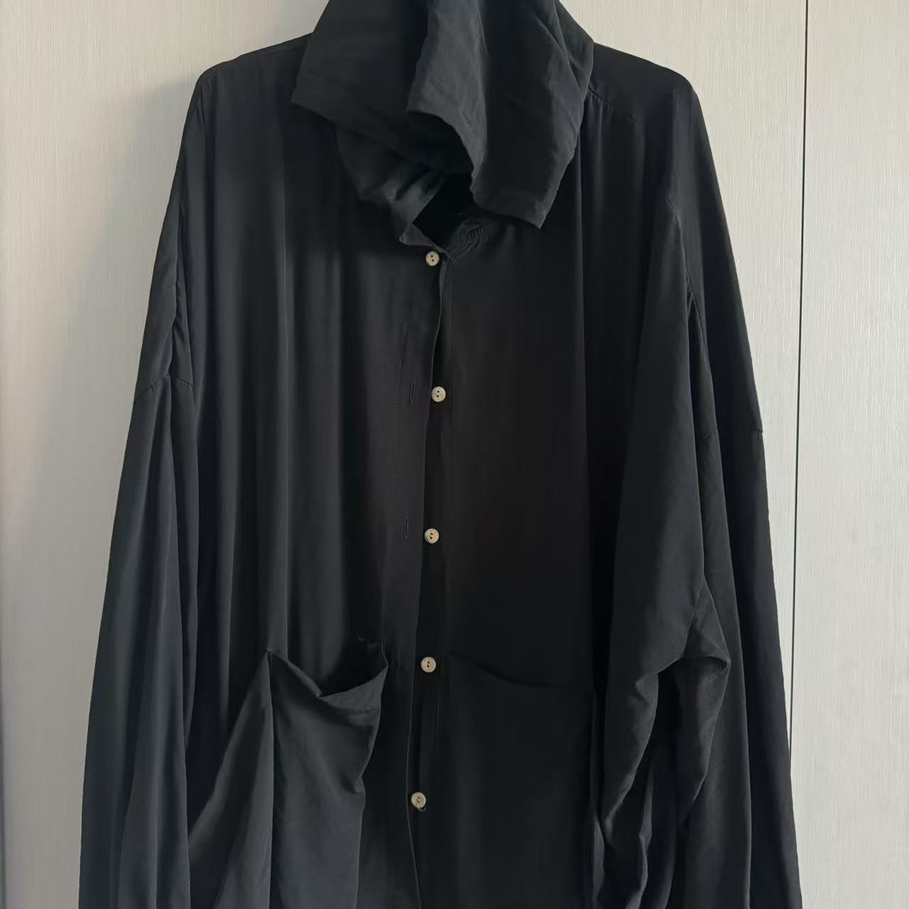 【沐木流浪记】黑色铜氨丝薄款连帽四兜女装风衣外套z