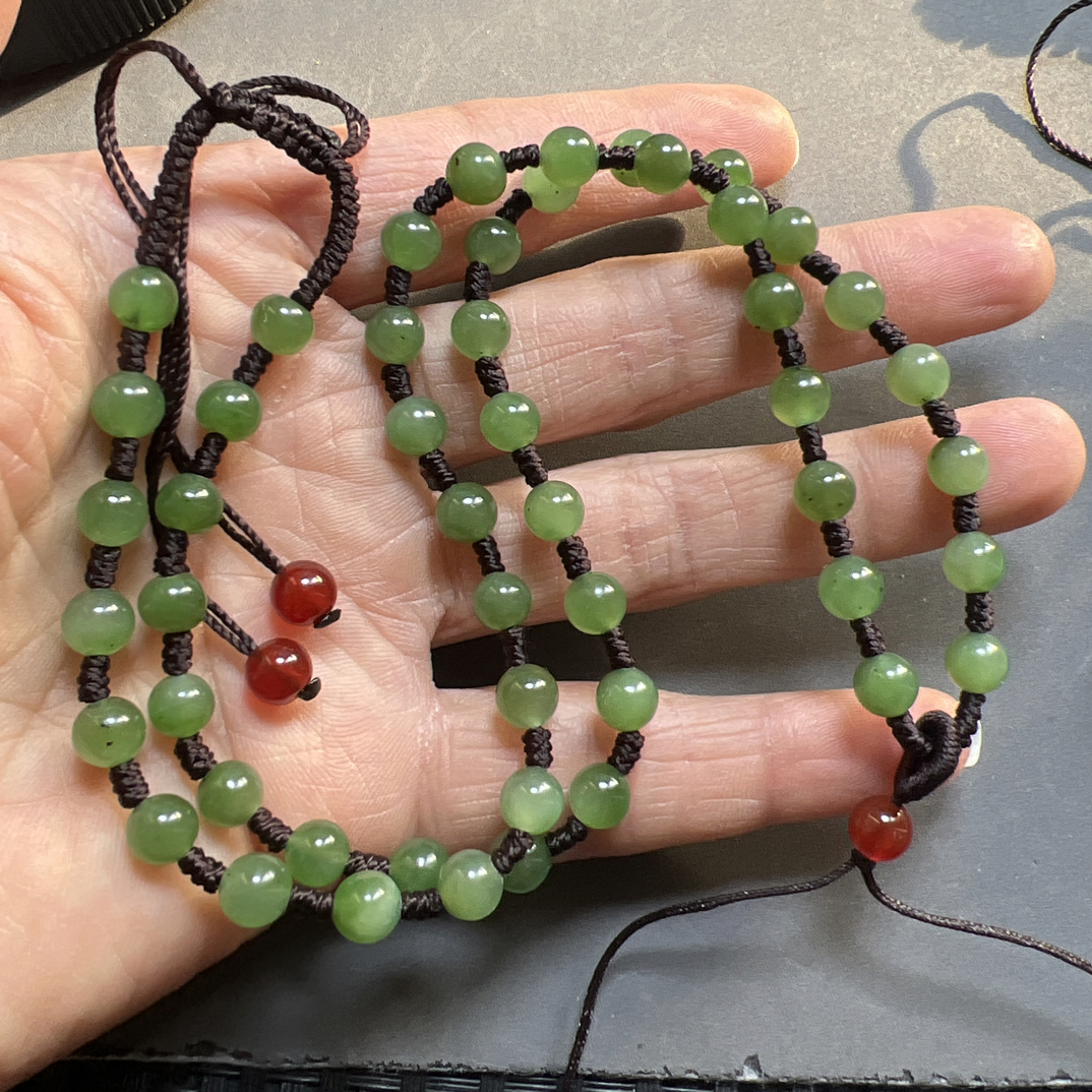 天然和田玉挂件链卡6左右  可调节