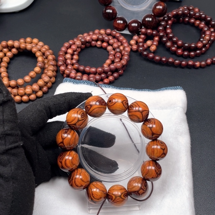 黄花梨/降香黄檀手串王*18n n 7