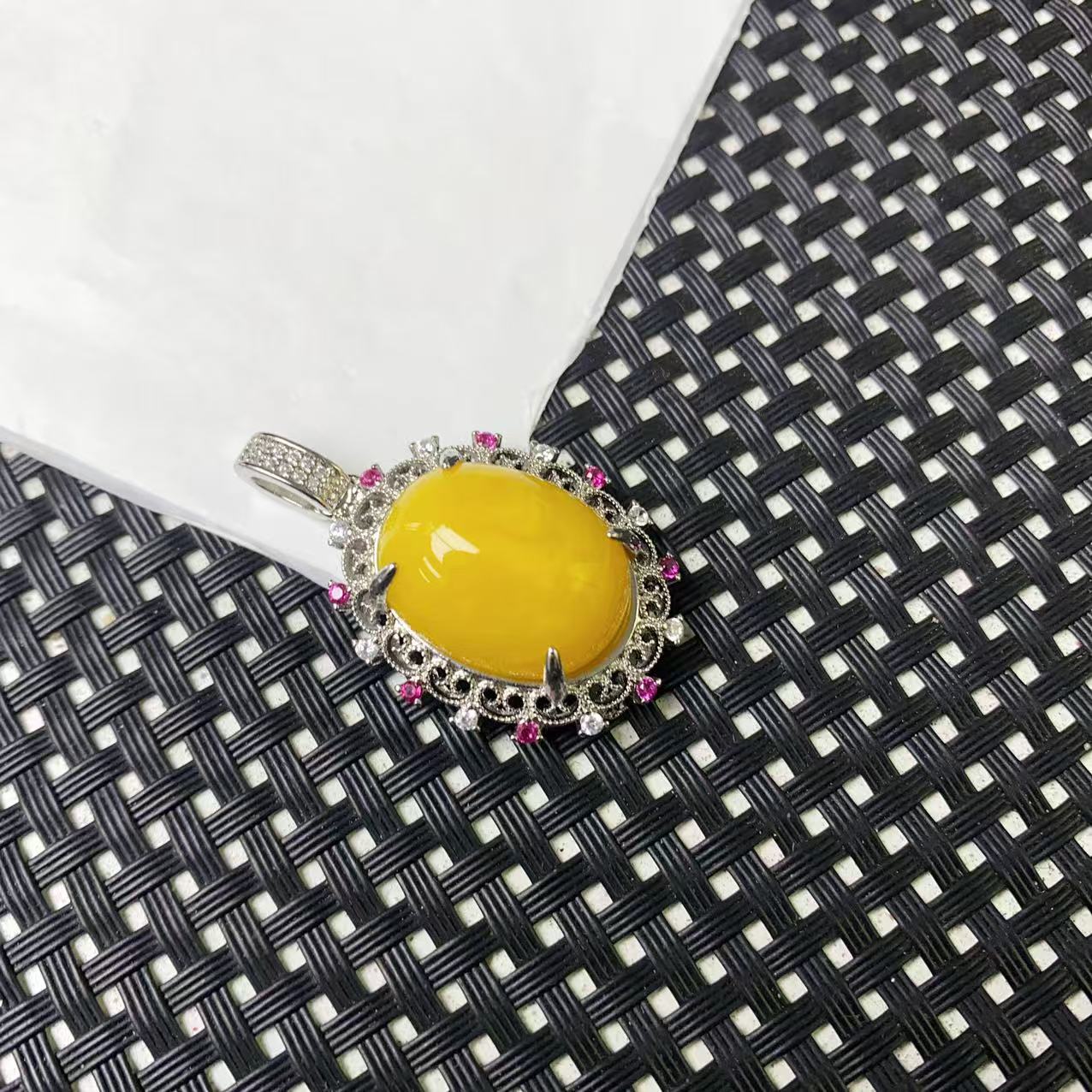 [石矿]A1564黄密蛋面吊坠