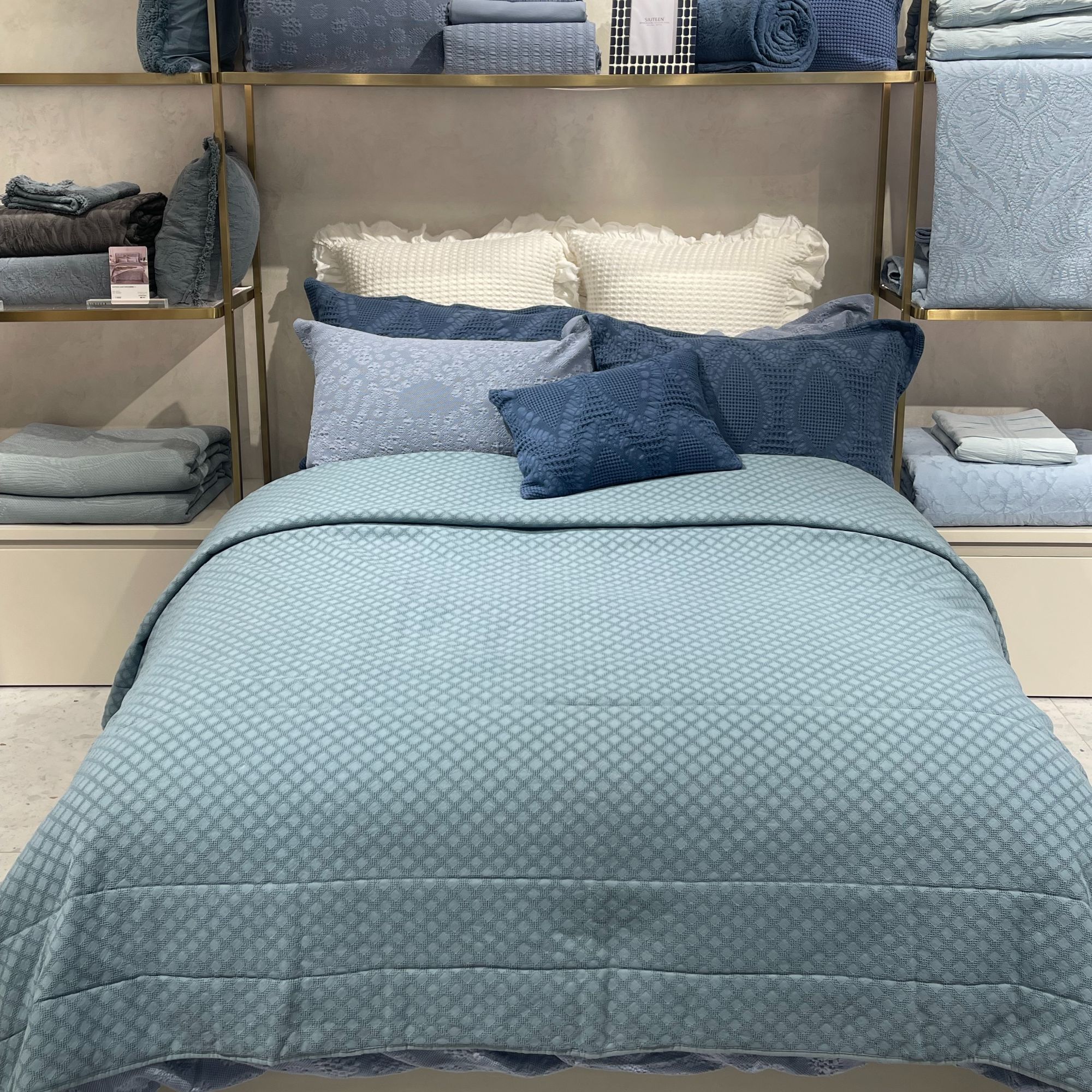 SIUTEEN葡萄牙纯进口 1702014/15休闲被  250*220cm
