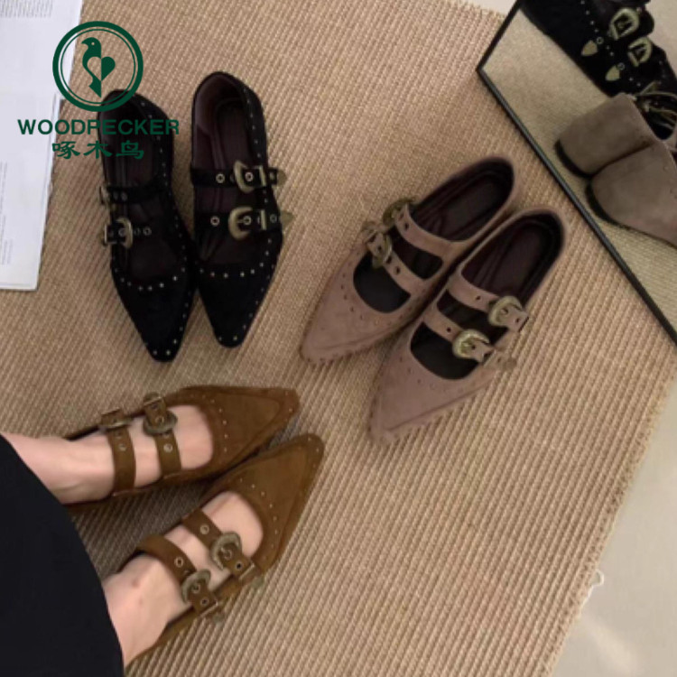 啄木鸟法式复古尖头浅口内增高单鞋女2025新款设计感铆钉玛丽珍鞋