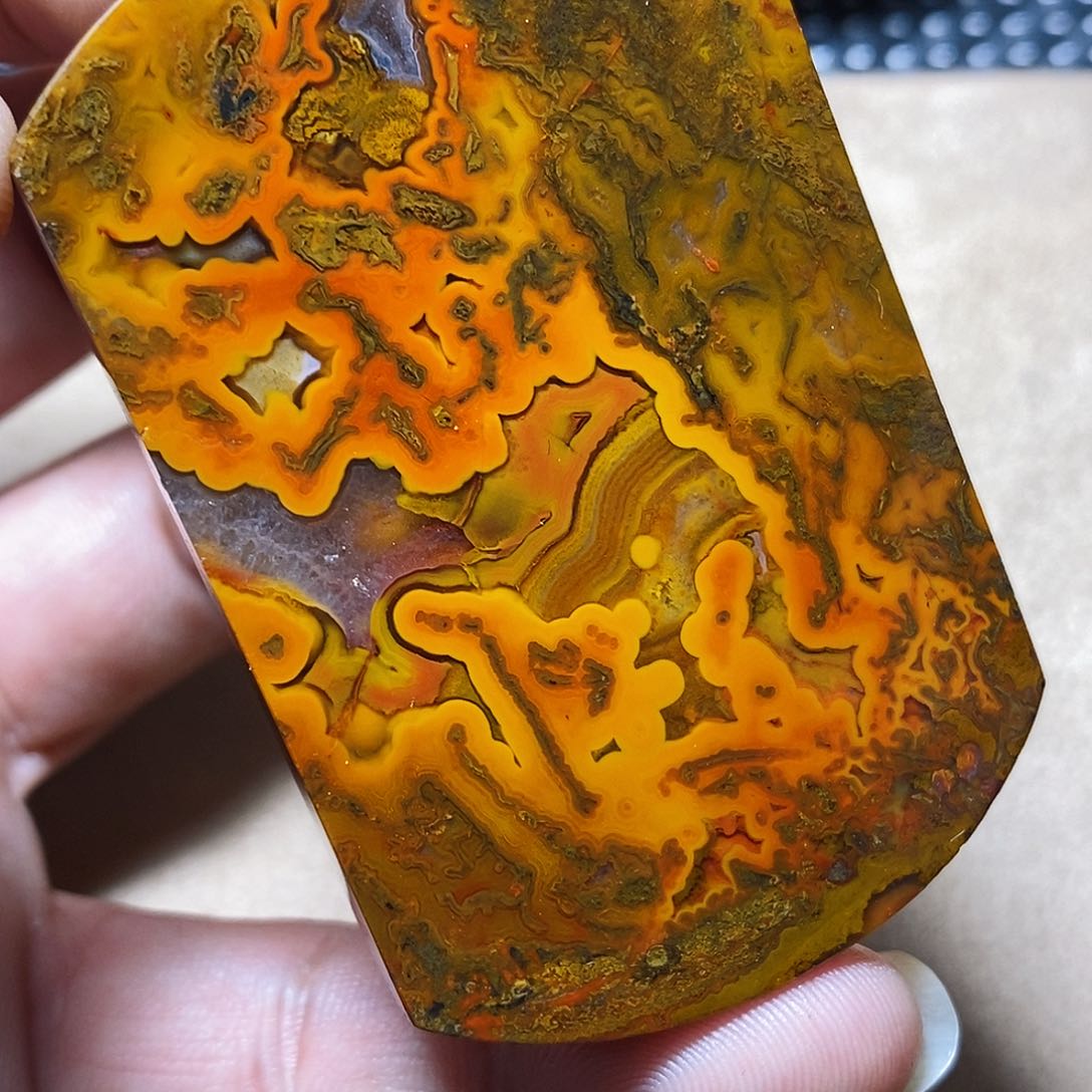 玛瑙/玉髓颈饰未镶嵌三**圣