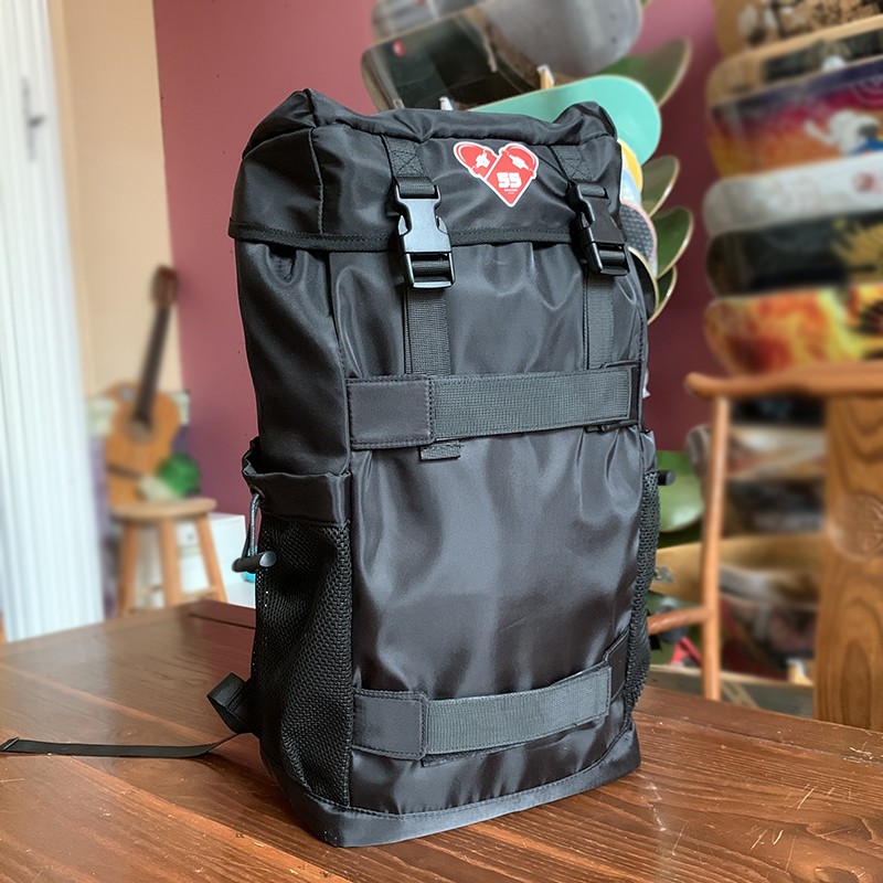 55滑板店出品 滑板包 双肩包 休闲书包旅行背包运动旅游 滑板帮派