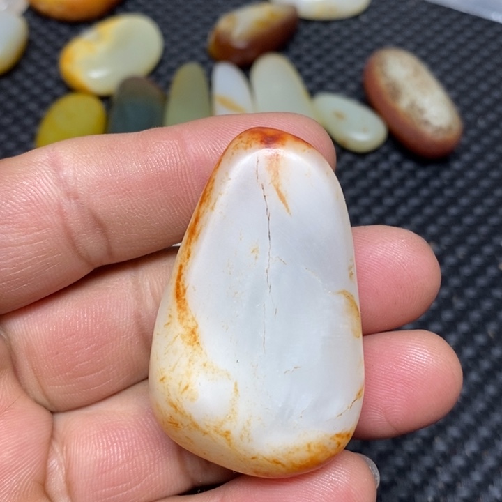 和田玉（白玉）珠宝奇石未镶嵌