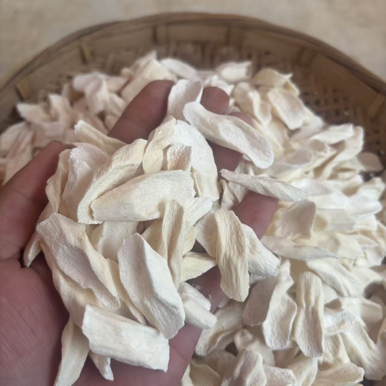 【钻地龙】去皮自然晒干 钻地龙野山药