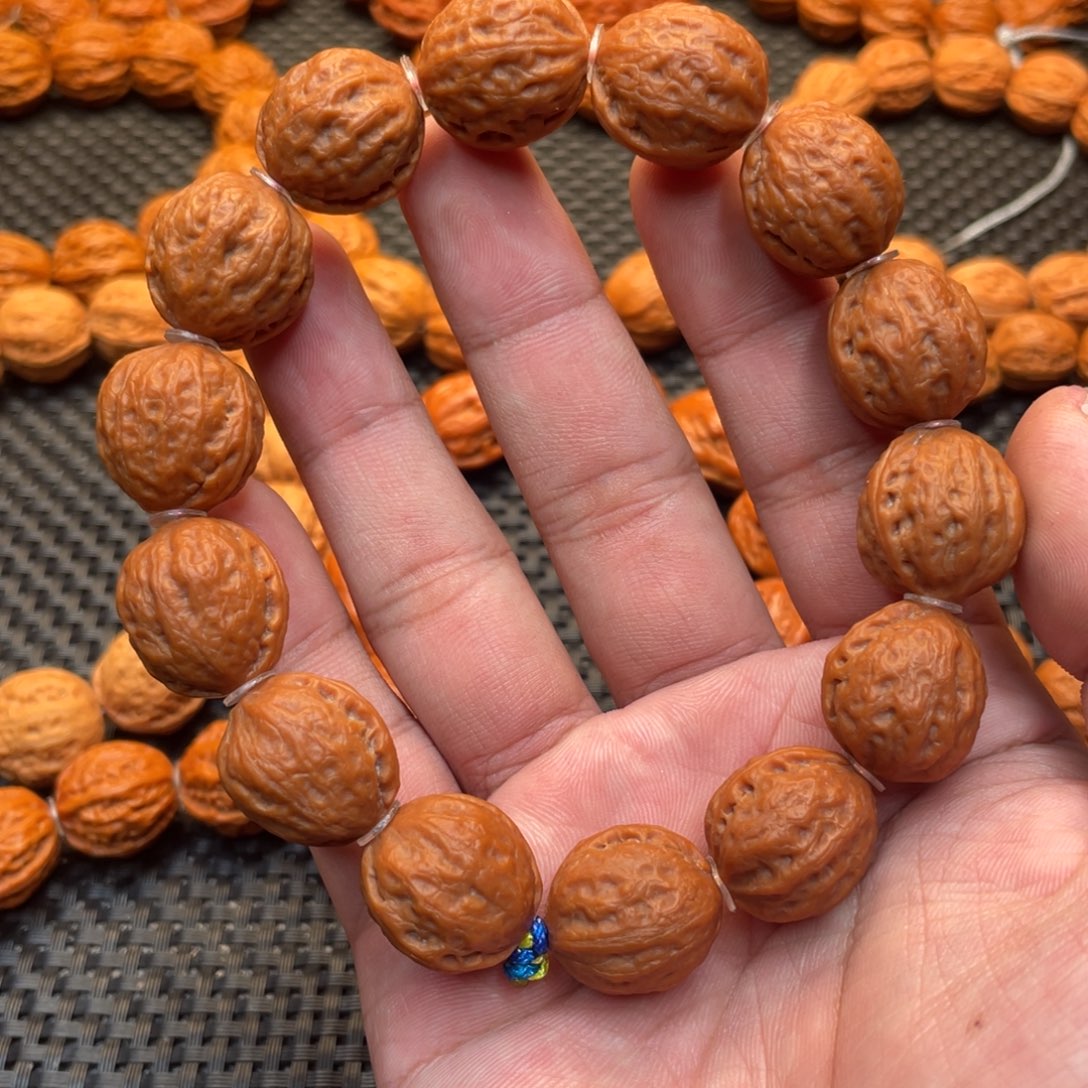 手串文玩核桃金豆