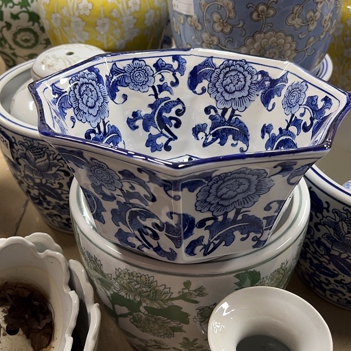 瓷片微瑕。。。。。。。。。。。。