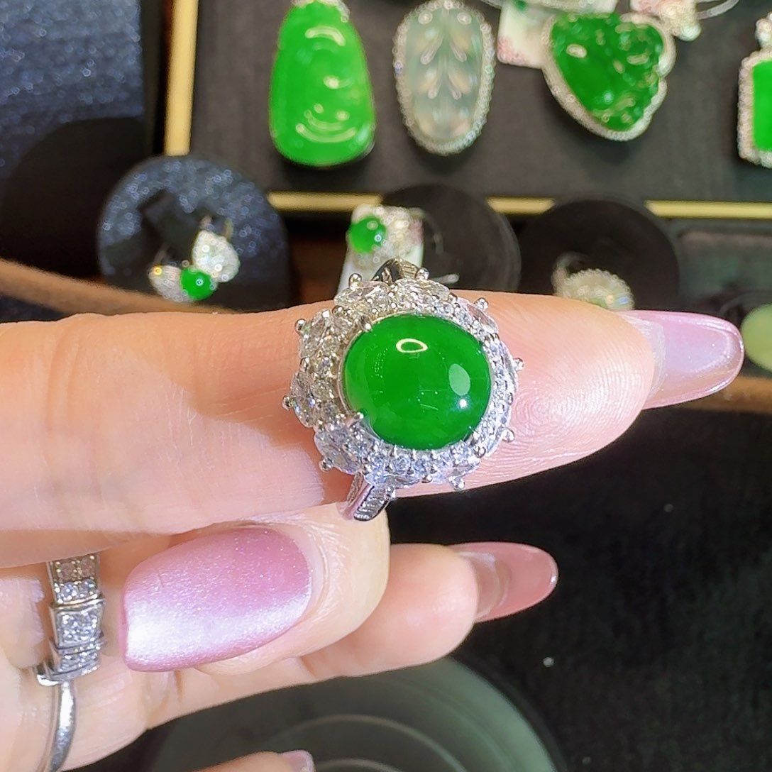 翡翠手镯未镶嵌天然翡A货