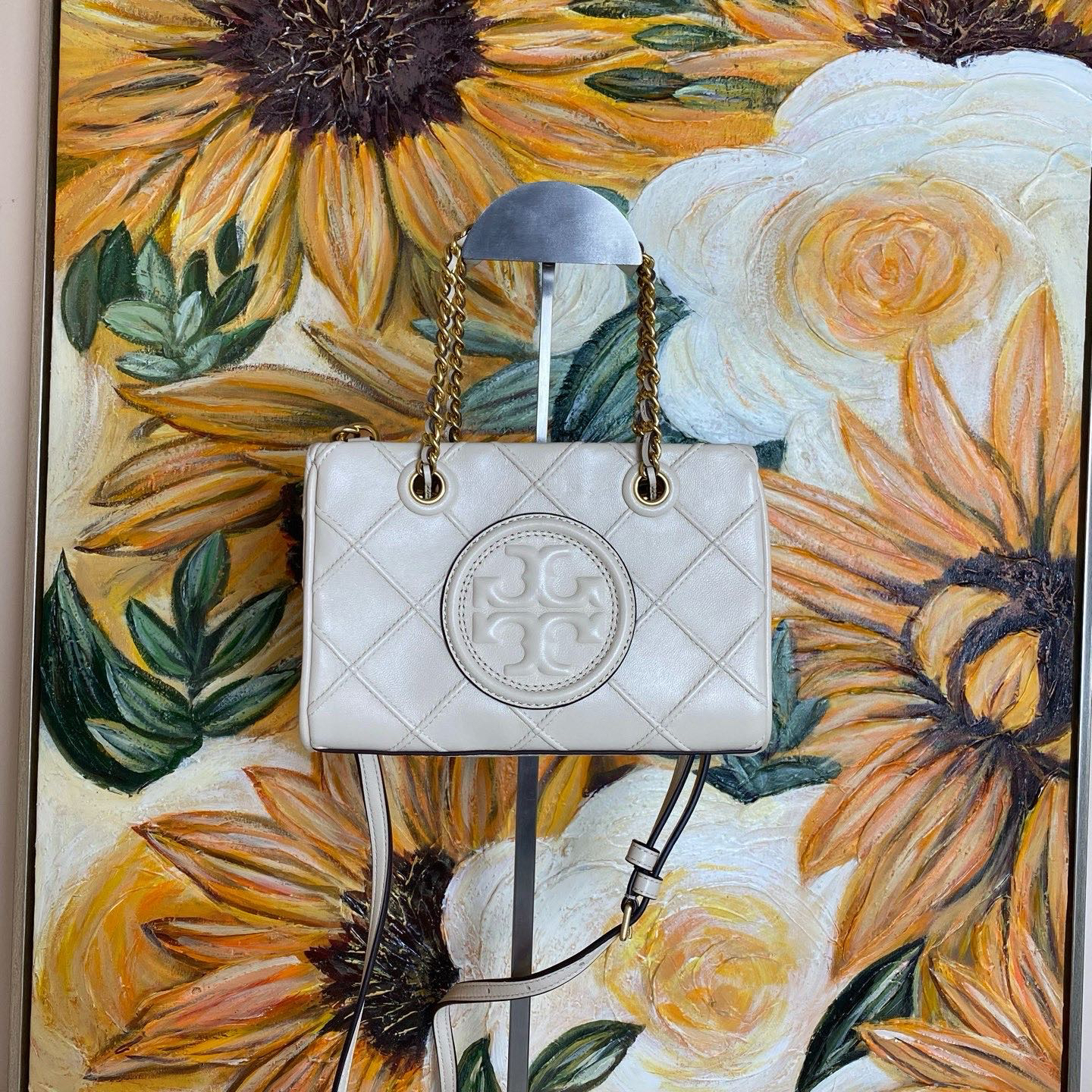95新 TORY BURCH/汤丽柏琦 汤丽柏琦 TB 16956 链条单肩斜挎包米