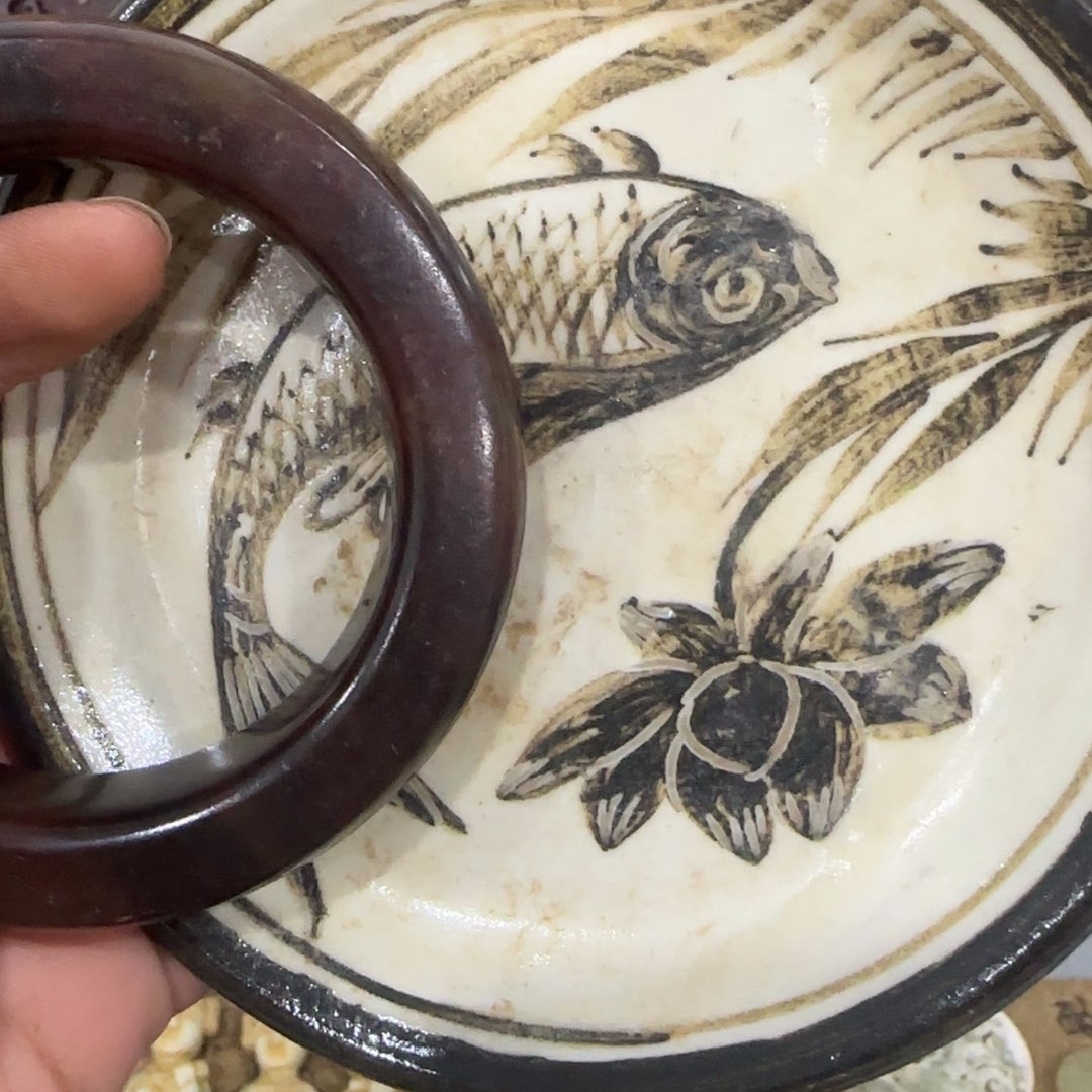 瓷11111111111111四**雨