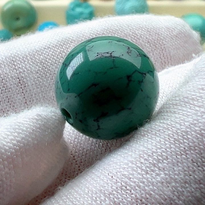 草***鹰未镶嵌绿松石珠宝奇石