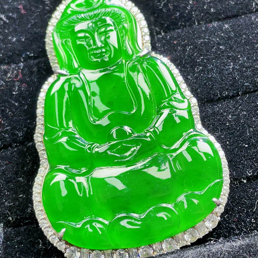 翡翠颈饰未镶嵌51，