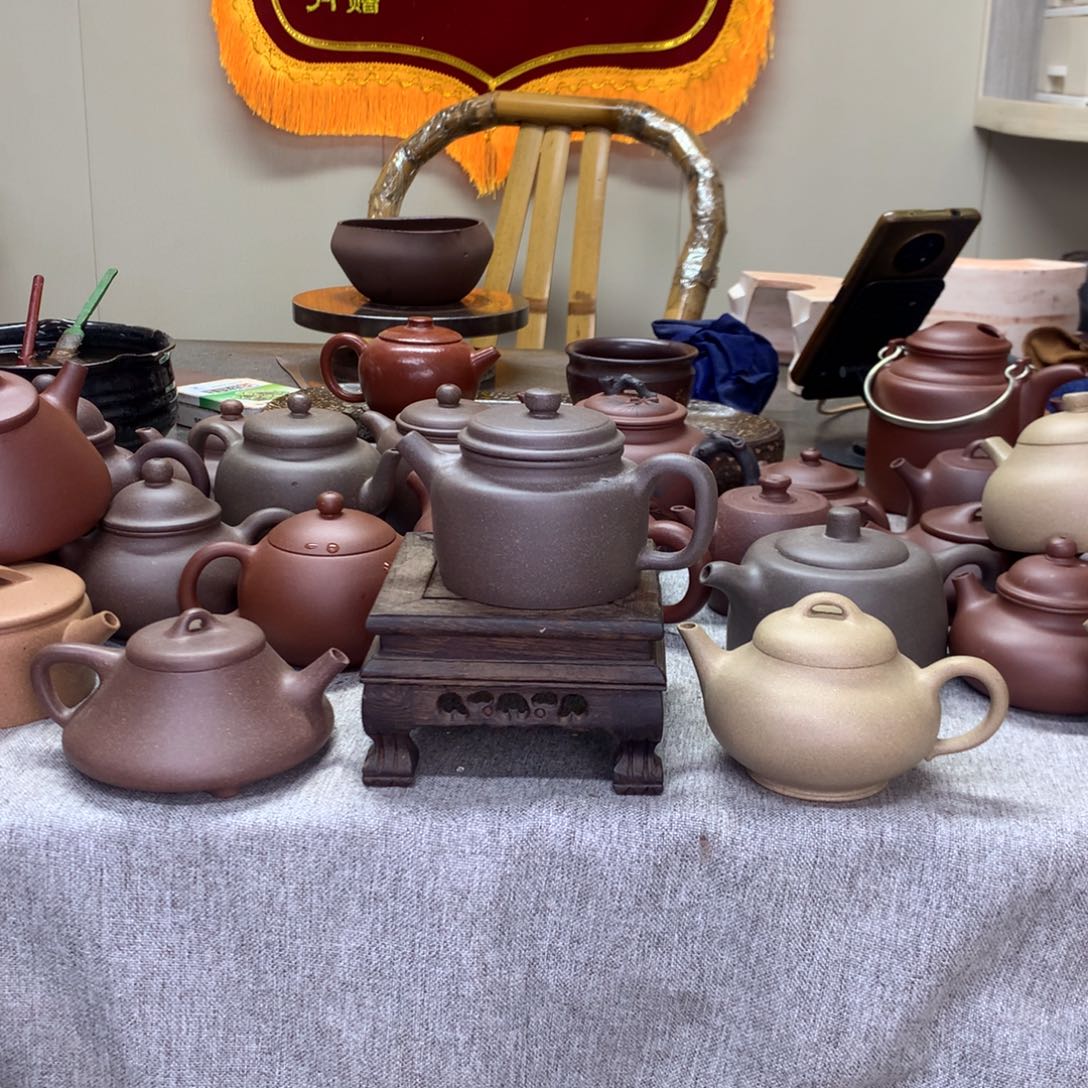 紫泥茶壶半手工制作200 C