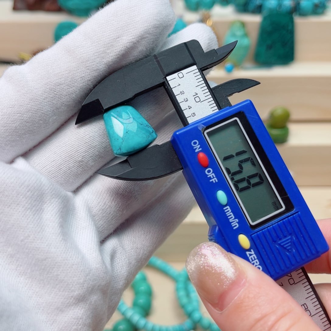 绿松石无事牌未镶嵌