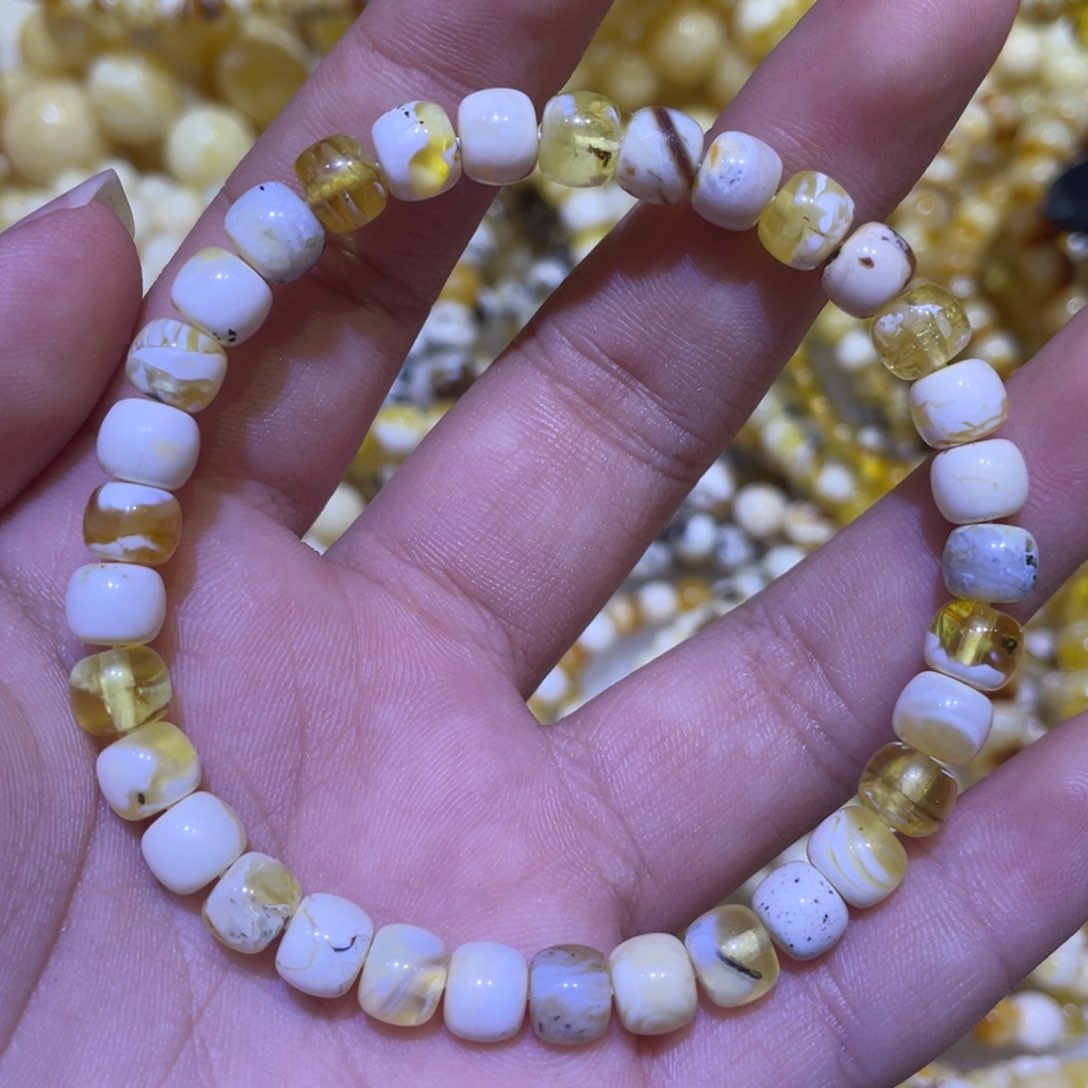 蜜蜡未镶嵌珠宝奇石6.8m