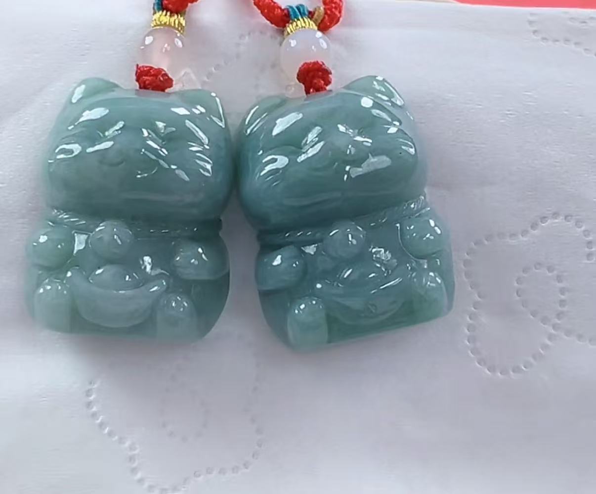 天然翡翠A货卡通猫（多样性发货只发一个）送绳
