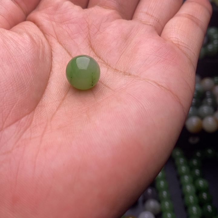 银***店和田玉未镶嵌挂件