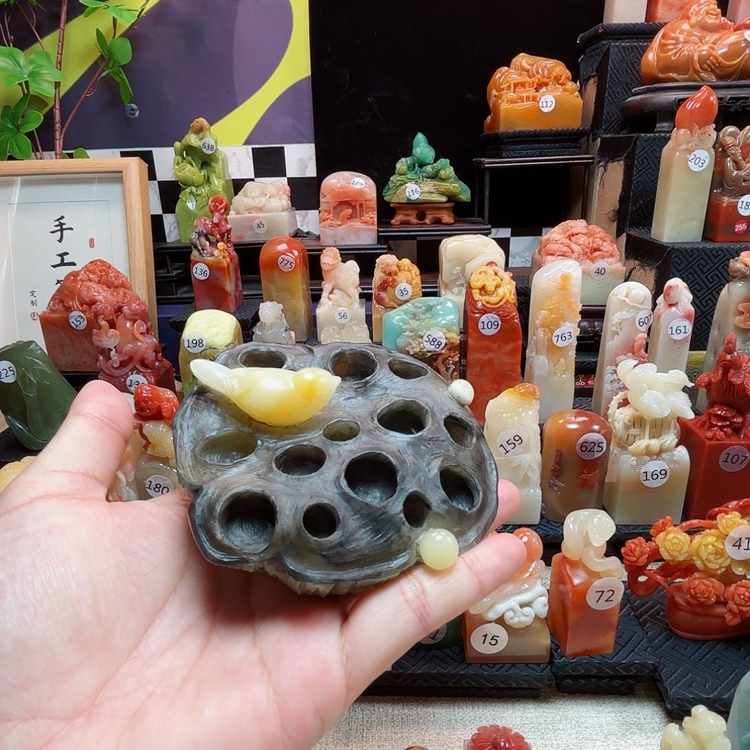 寿山石印石寿山石