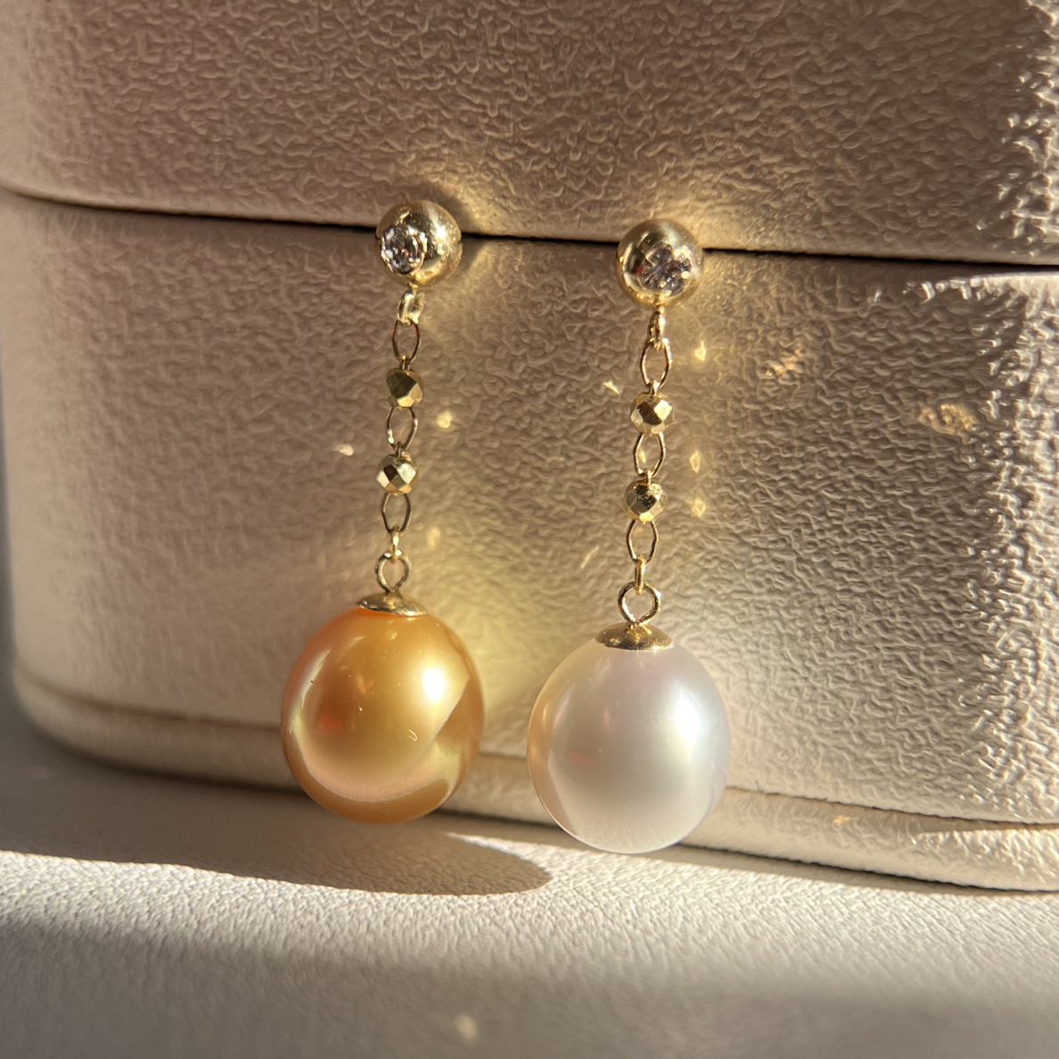 天然海水南洋金珠耳钉18k金镶嵌澳白金珠百搭时尚珍珠耳环女AB色