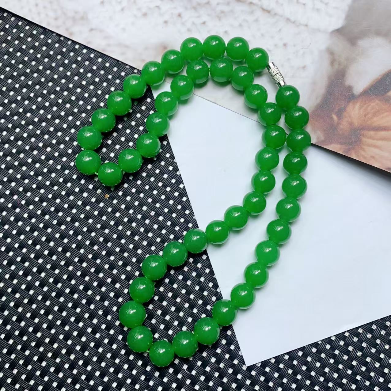 A121透绿色项链10M