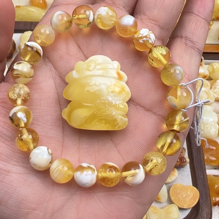 琥珀裸石未镶嵌蜜蜡