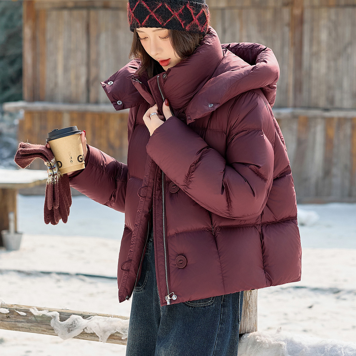 90白鸭绒短款连帽羽绒服女新款冬季女款小个子冬装加厚保暖外套