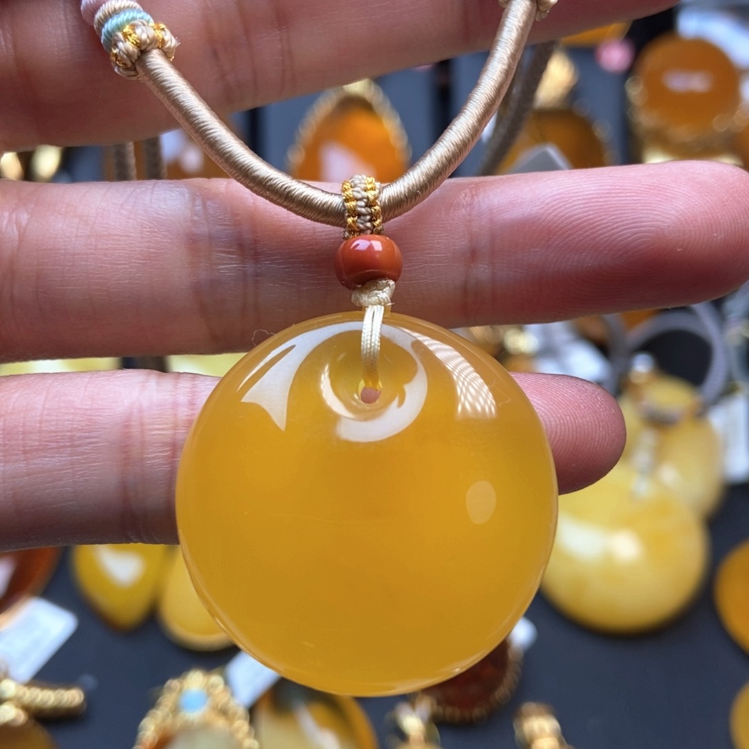 琥珀毛衣链未镶嵌