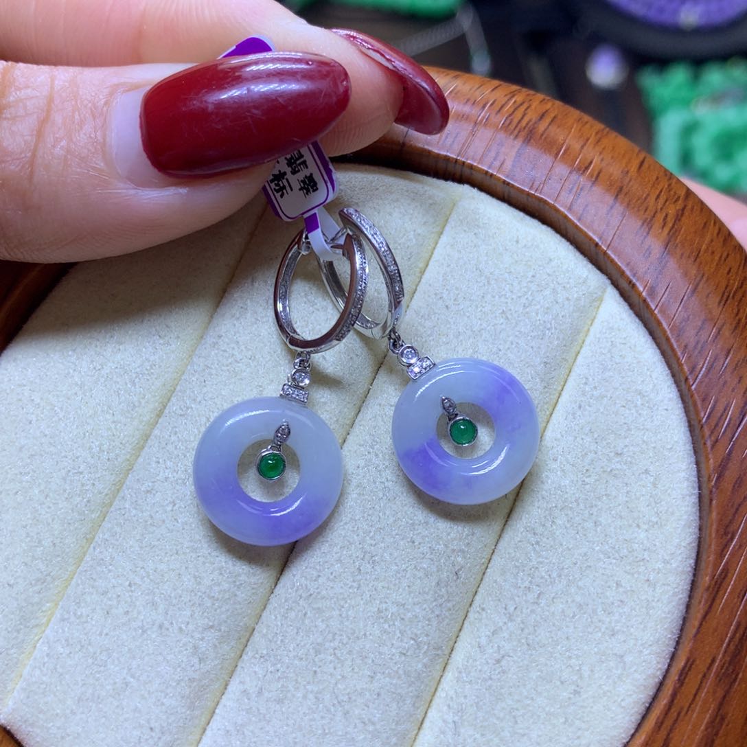 【闪购商品】翡翠颈饰18K金镶嵌翡翠