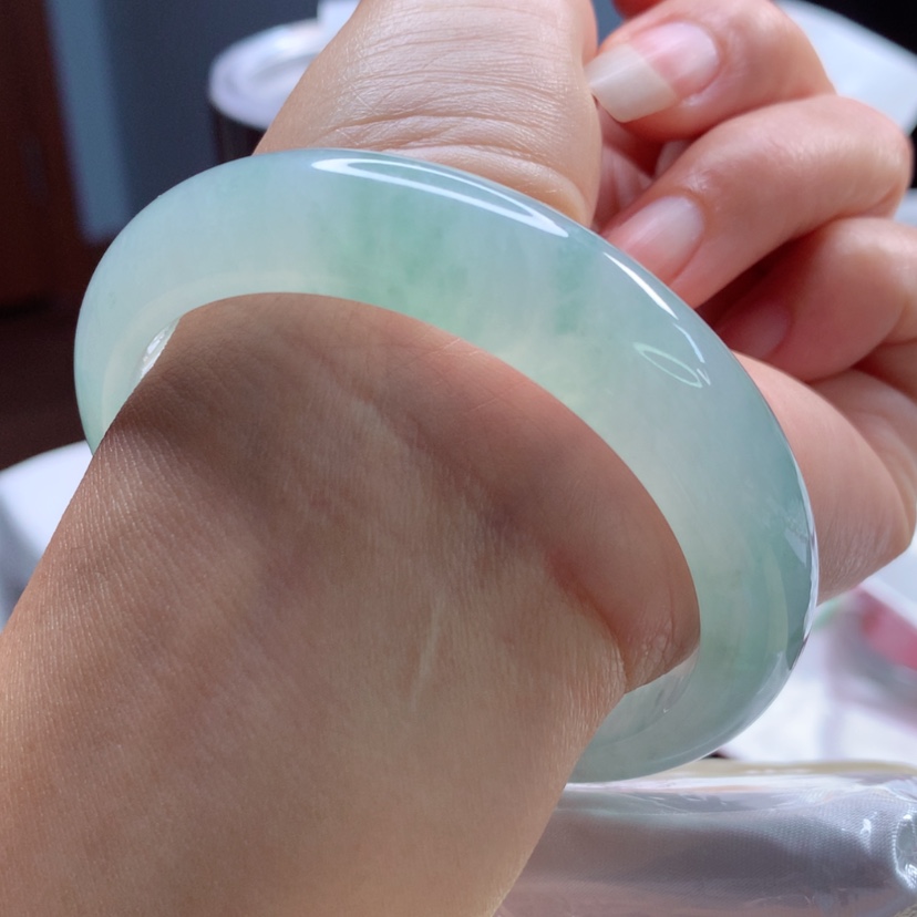 【闪购商品】翡翠手镯未镶嵌天然翡翠手镯