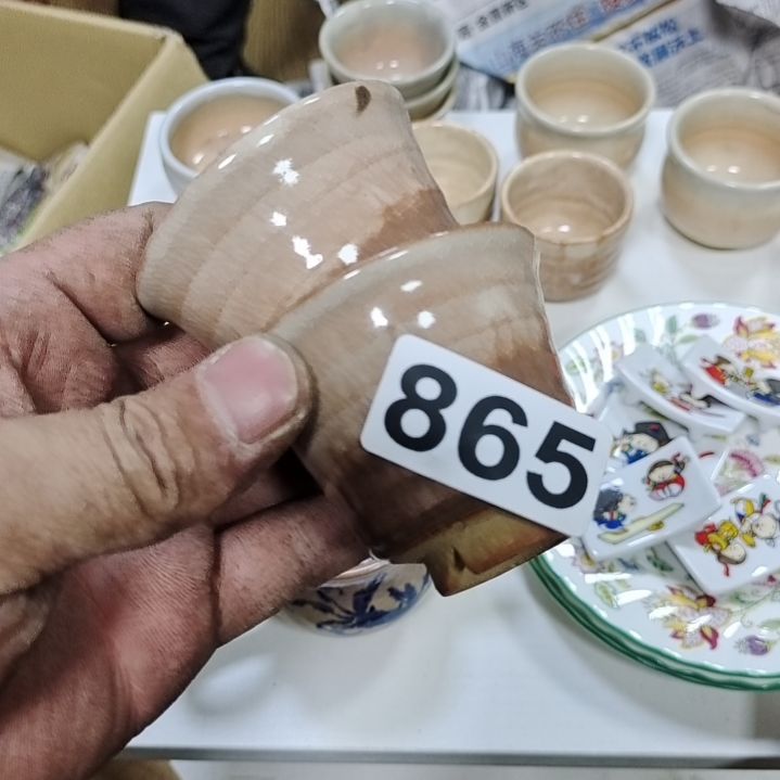 陶瓷T****u你阿肯噜啦啦噜啦啦